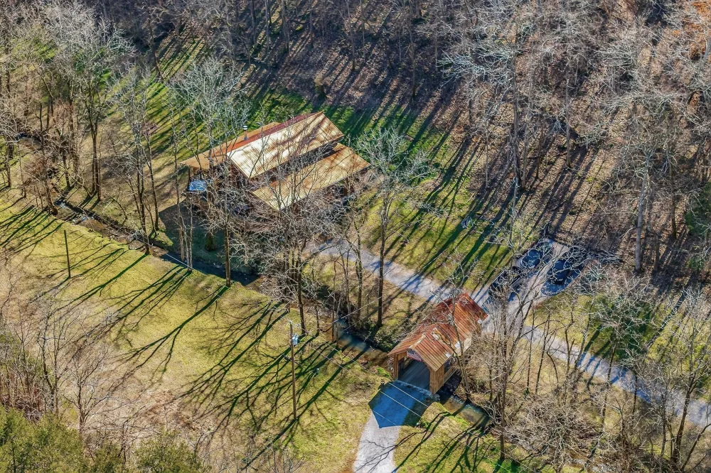 3331 Adamson Branch Rd Liberty, TN 37095