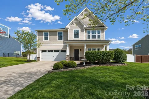 15224 Kissimmee Lane