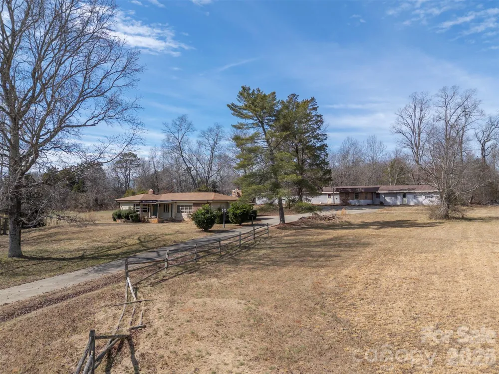 1092 NC 120 Highway Mooresboro, NC 28114