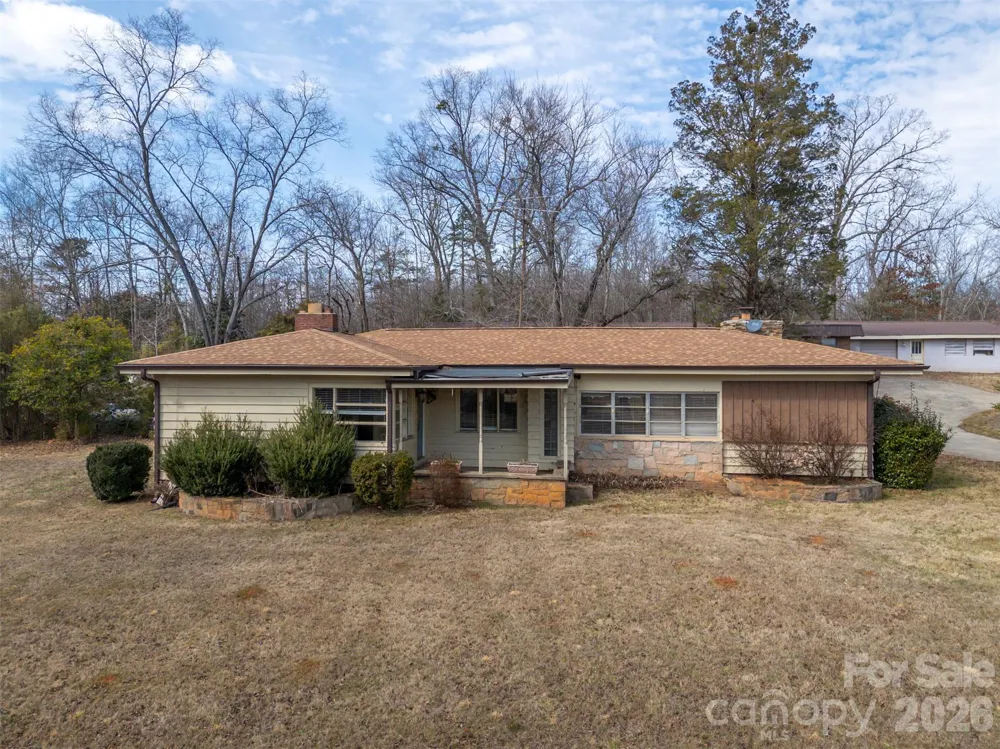 1092 NC 120 Highway Mooresboro, NC 28114