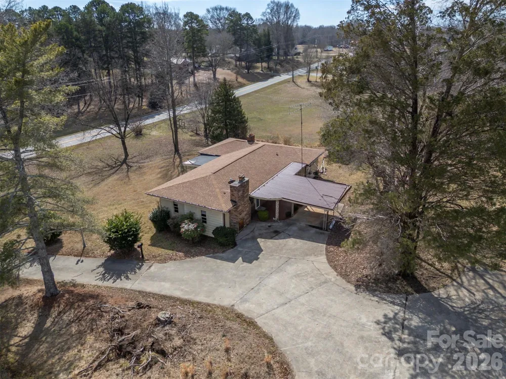 1092 NC 120 Highway Mooresboro, NC 28114