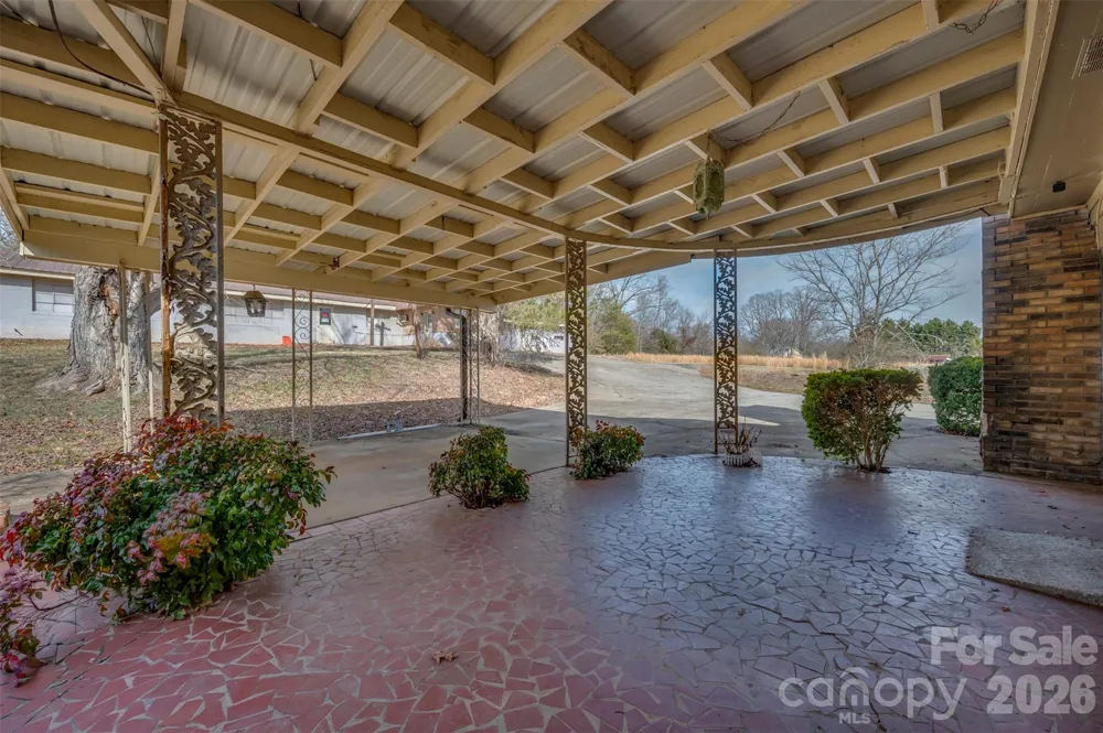 1092 NC 120 Highway Mooresboro, NC 28114