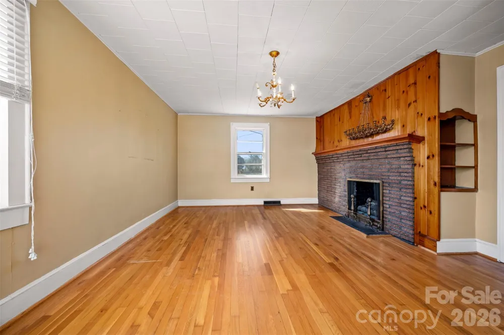1092 NC 120 Highway Mooresboro, NC 28114