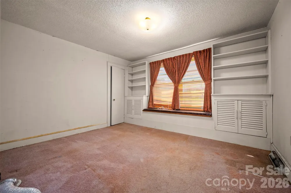 1092 NC 120 Highway Mooresboro, NC 28114