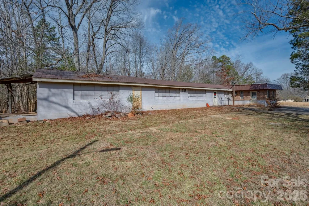 1092 NC 120 Highway Mooresboro, NC 28114