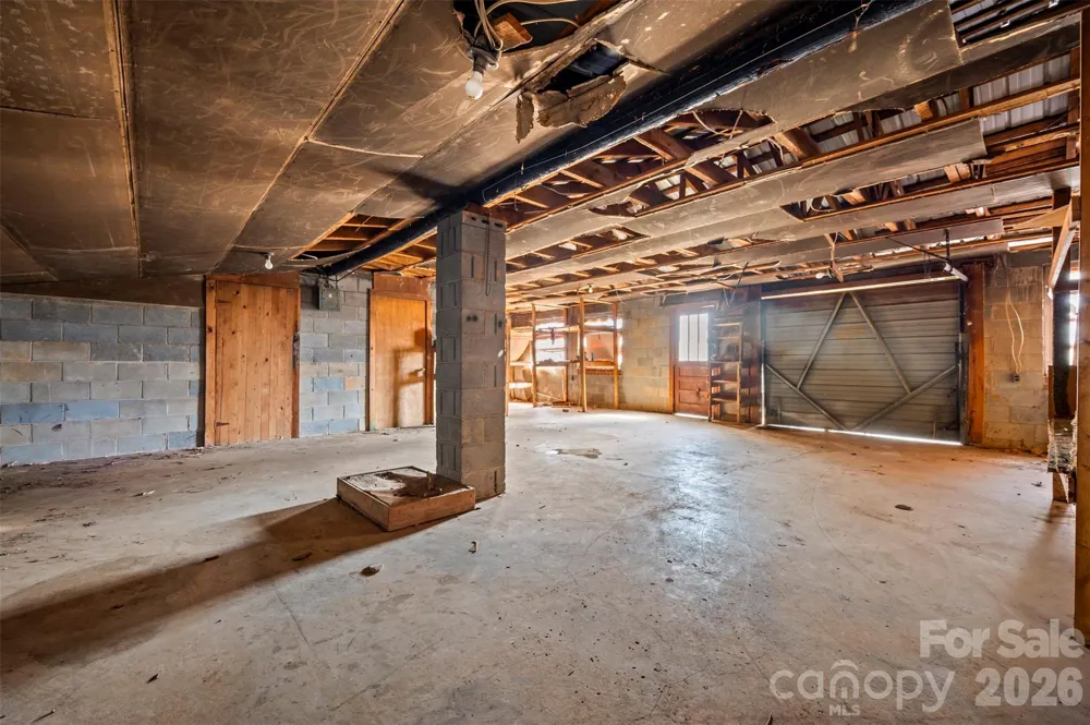 1092 NC 120 Highway Mooresboro, NC 28114