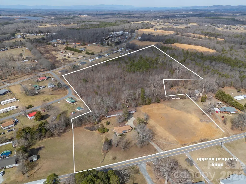 1092 NC 120 Highway Mooresboro, NC 28114