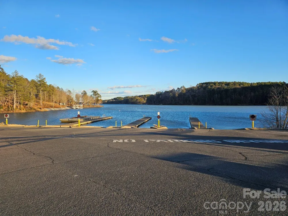 2076 Island View Lane NE Connelly Springs, NC 28612