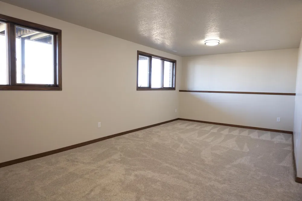 1961 S Shore Drive Worthington, MN 56187
