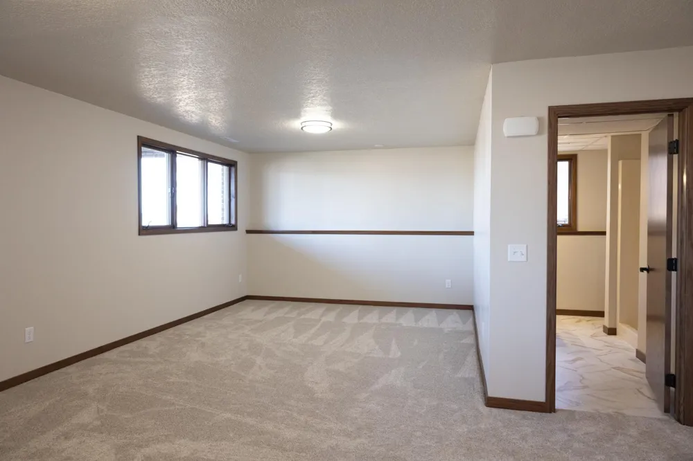 1961 S Shore Drive Worthington, MN 56187