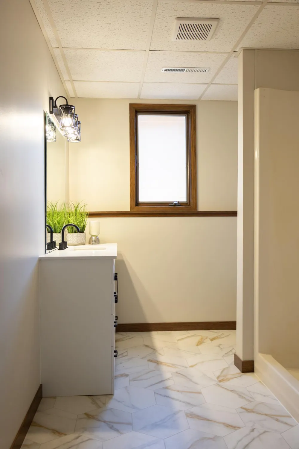 1961 S Shore Drive Worthington, MN 56187