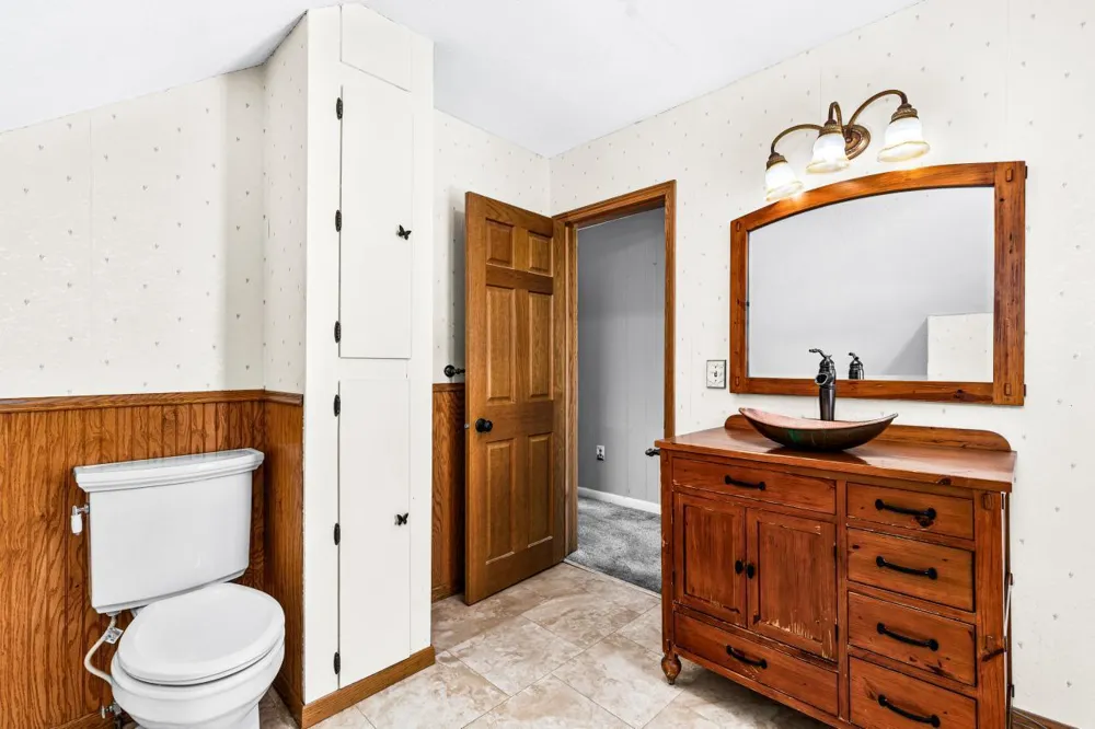 302 River Bluff Avenue Sandstone, MN 55072