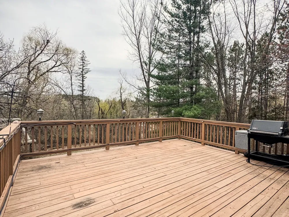 302 River Bluff Avenue Sandstone, MN 55072