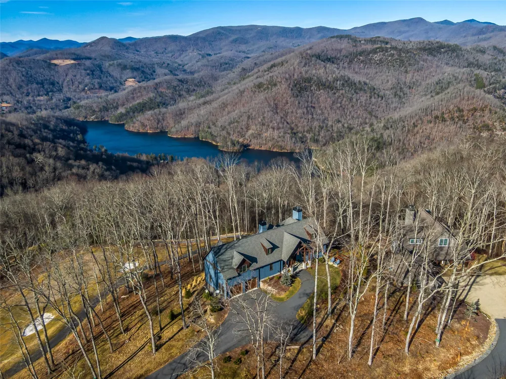 1839 Grandview Drive Tuckasegee, NC 28783