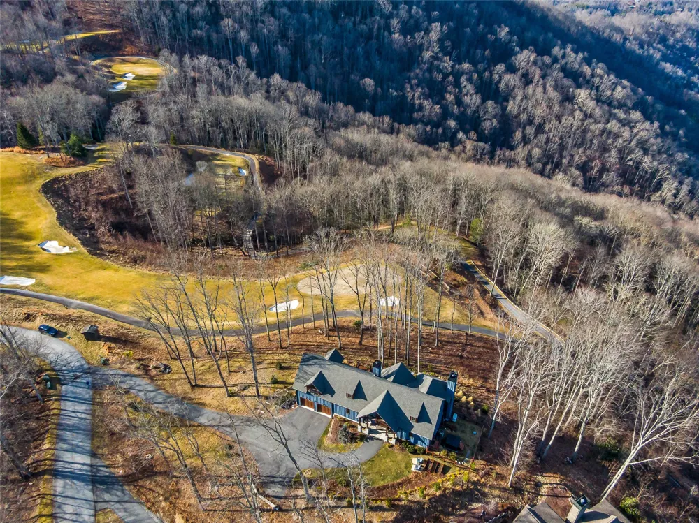 1839 Grandview Drive Tuckasegee, NC 28783