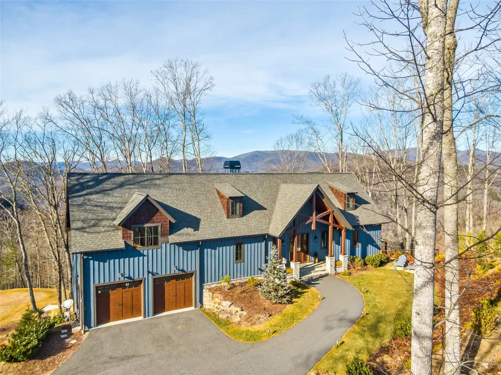 1839 Grandview Drive Tuckasegee, NC 28783