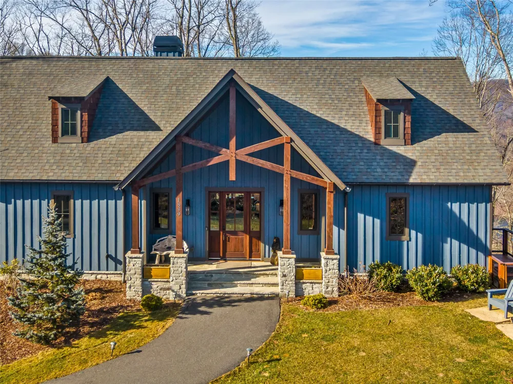 1839 Grandview Drive Tuckasegee, NC 28783