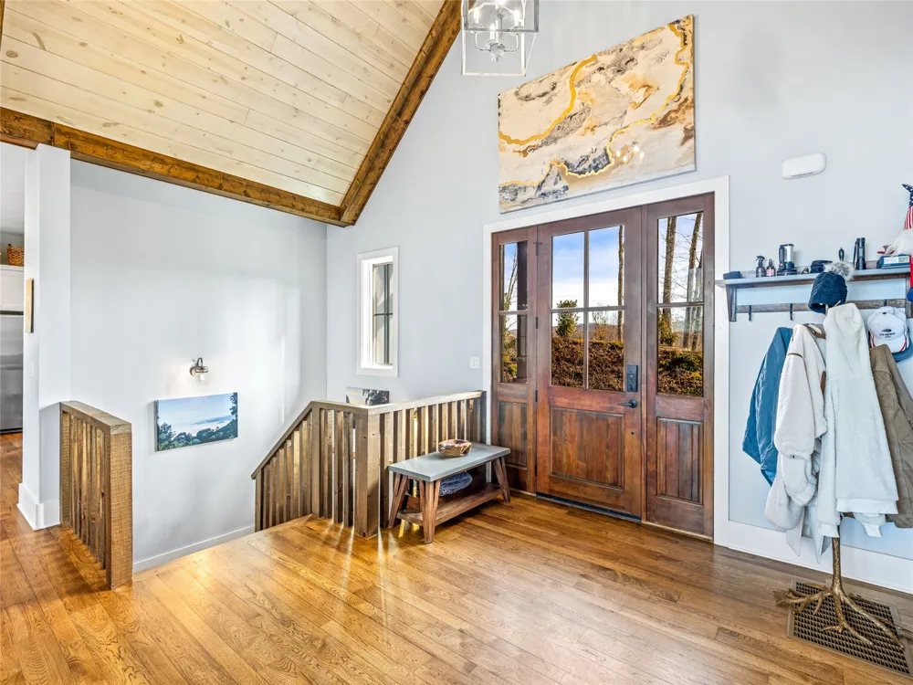 1839 Grandview Drive Tuckasegee, NC 28783