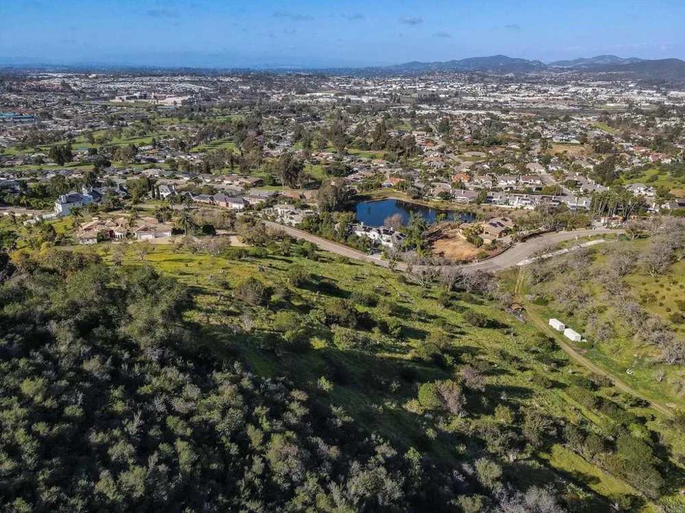 1790 La Plaza Drive San Marcos, CA 92078