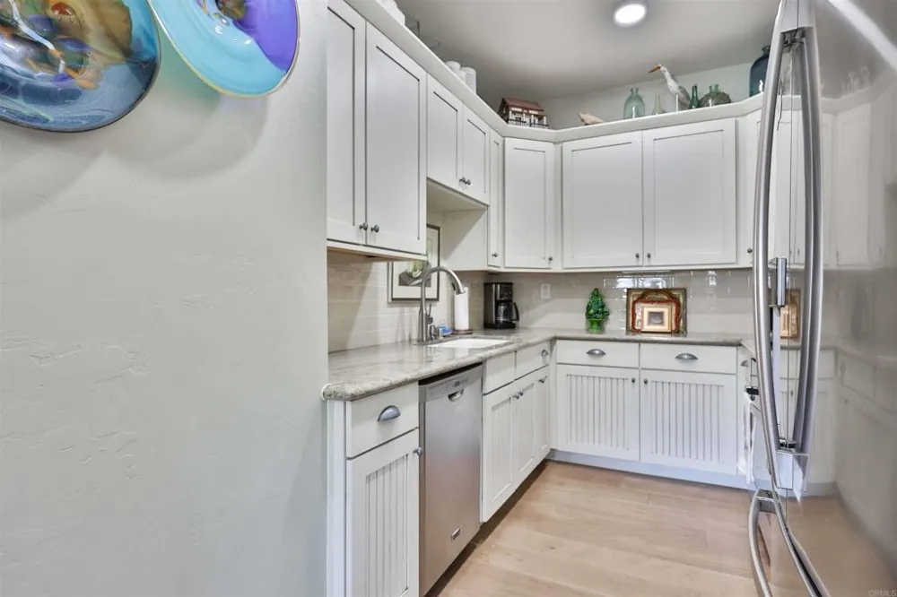 810 D AVENUE Coronado, CA 92118