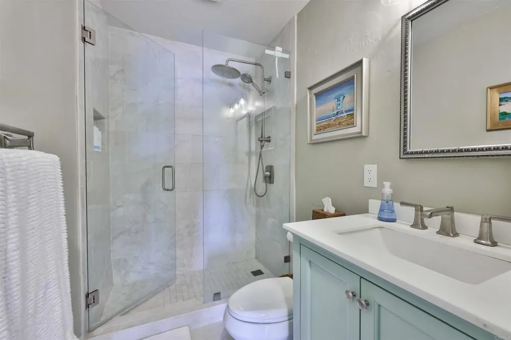 810 D AVENUE Coronado, CA 92118