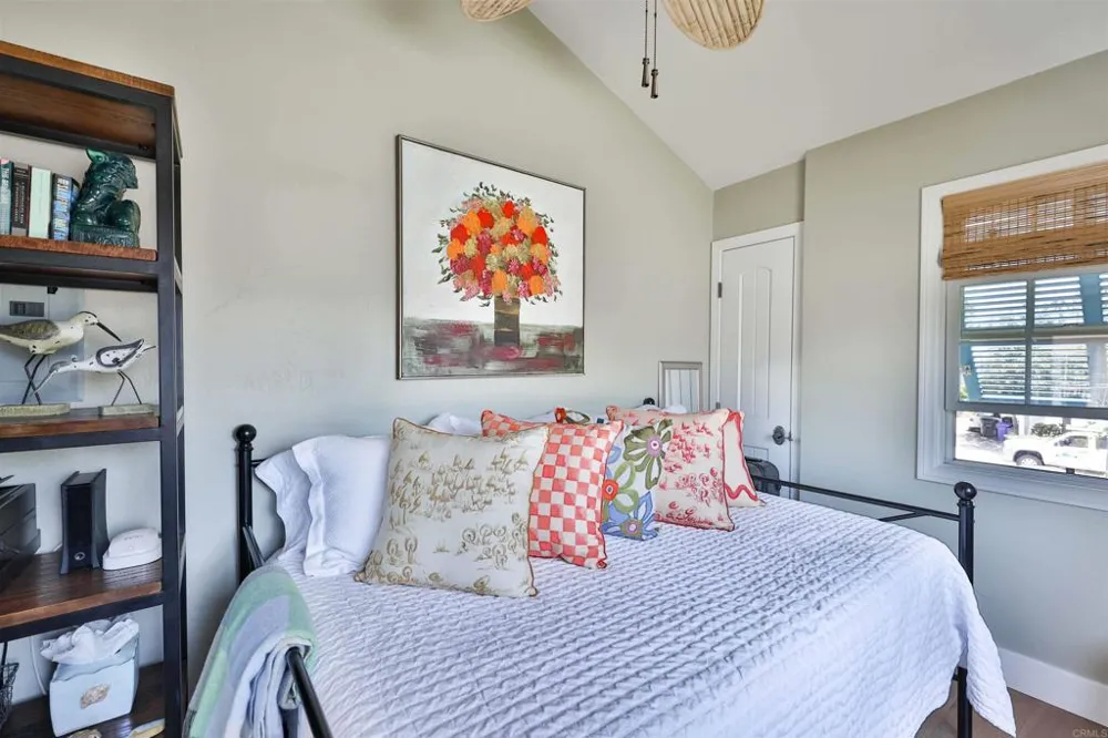 810 D AVENUE Coronado, CA 92118