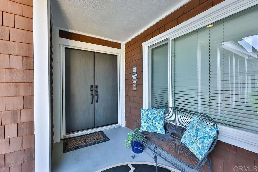 79 half moon bend Coronado, CA 92118