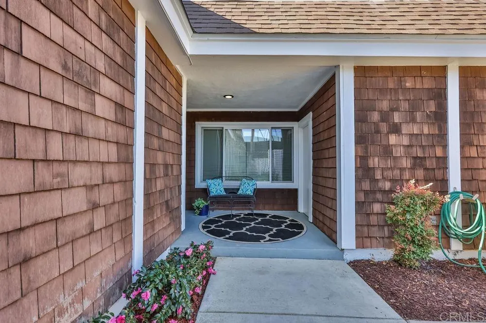 79 half moon bend Coronado, CA 92118