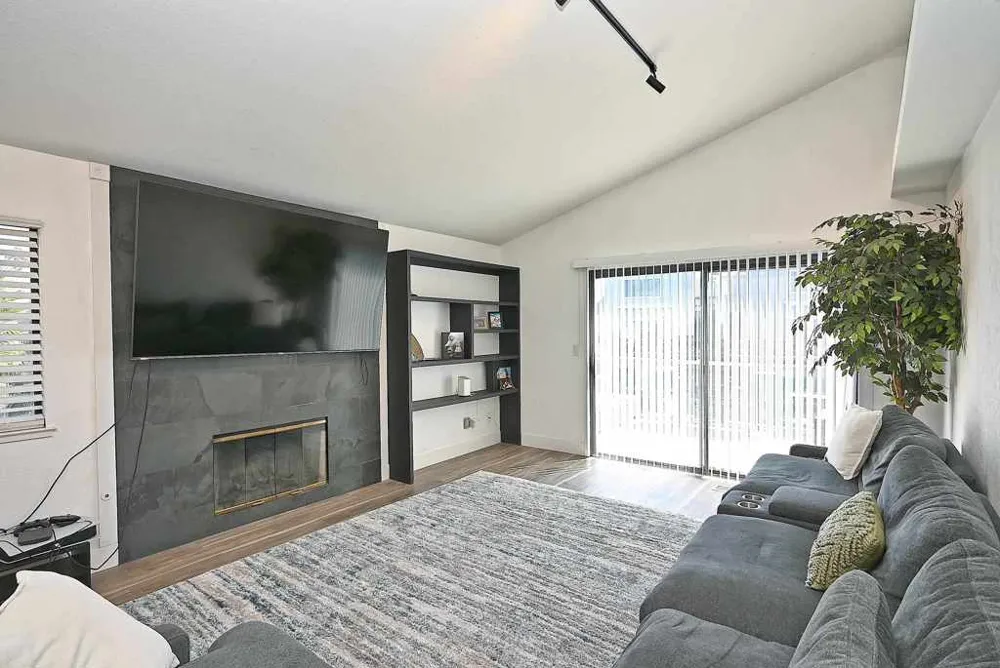 2073 Sand Point Rd Discovery Bay, CA 94505