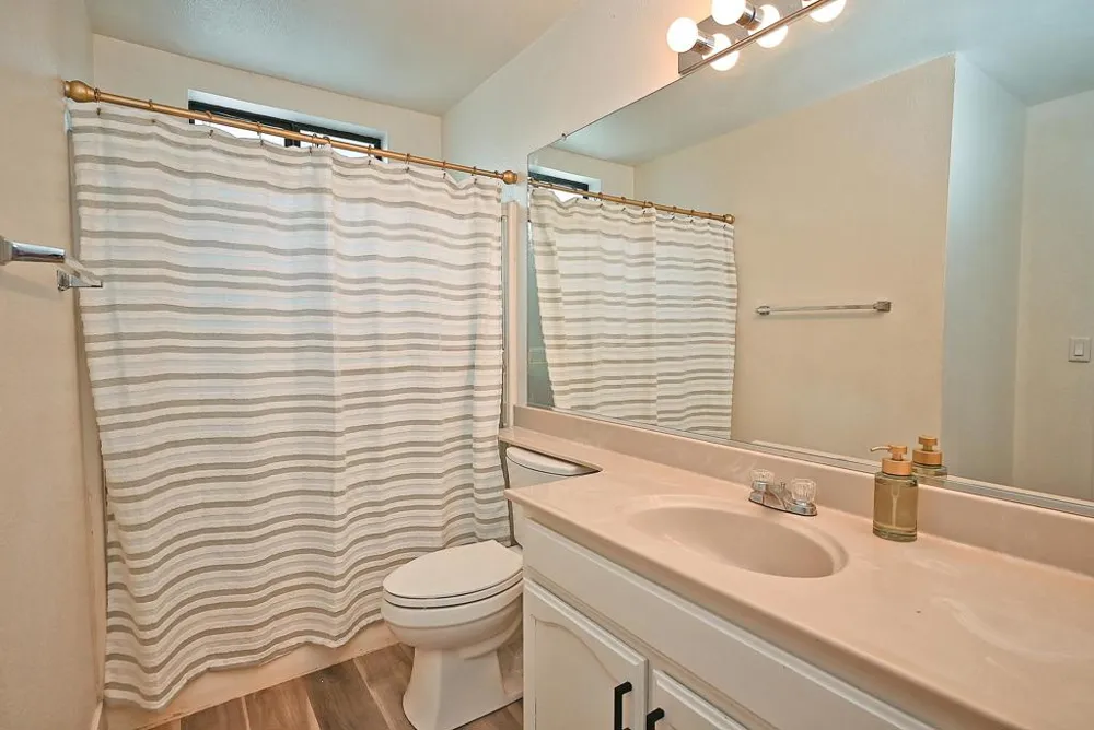 2073 Sand Point Rd Discovery Bay, CA 94505