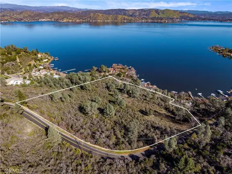 11390 Point Lakeview