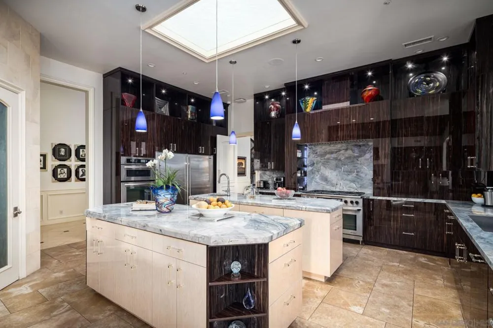 6565 Calle Reina Rancho Santa Fe, CA 92067