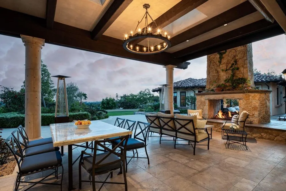 6565 Calle Reina Rancho Santa Fe, CA 92067