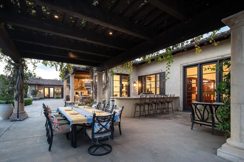 6565 Calle Reina Rancho Santa Fe, CA 92067