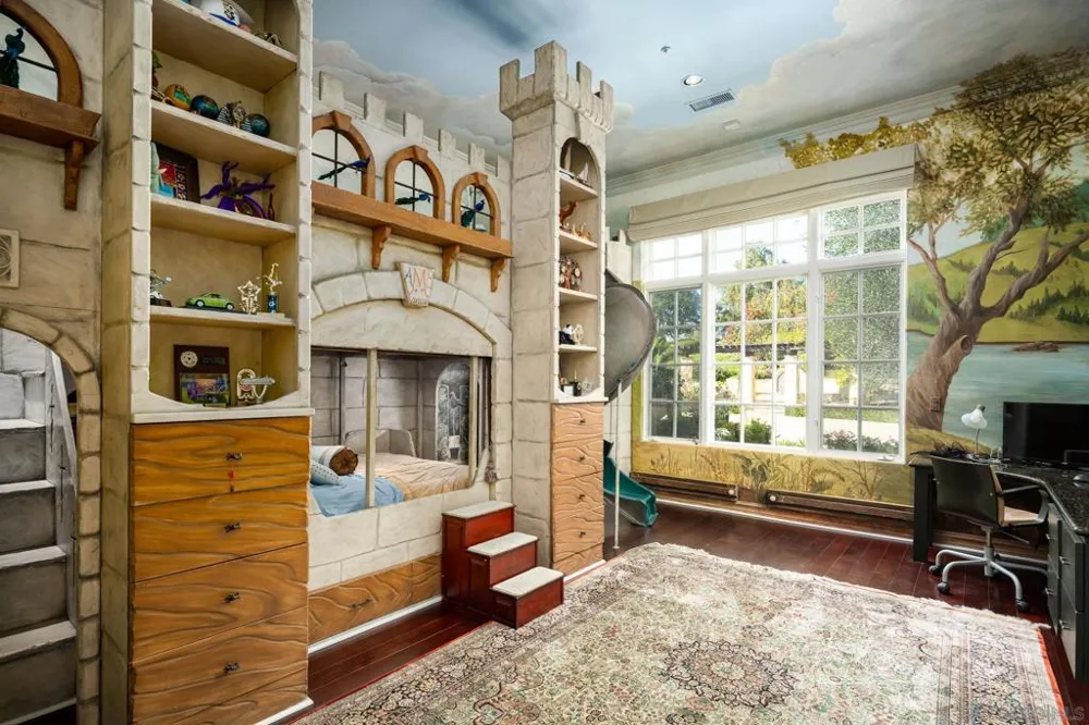 6565 Calle Reina Rancho Santa Fe, CA 92067