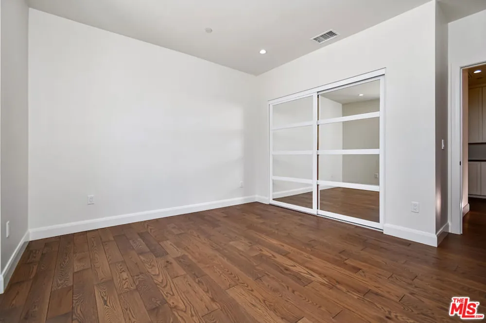 29677 Mulholland Highway Agoura Hills, CA 91301