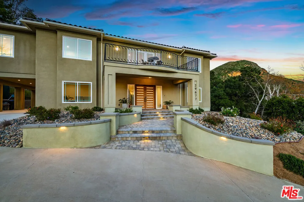 29677 Mulholland Highway Agoura Hills, CA 91301