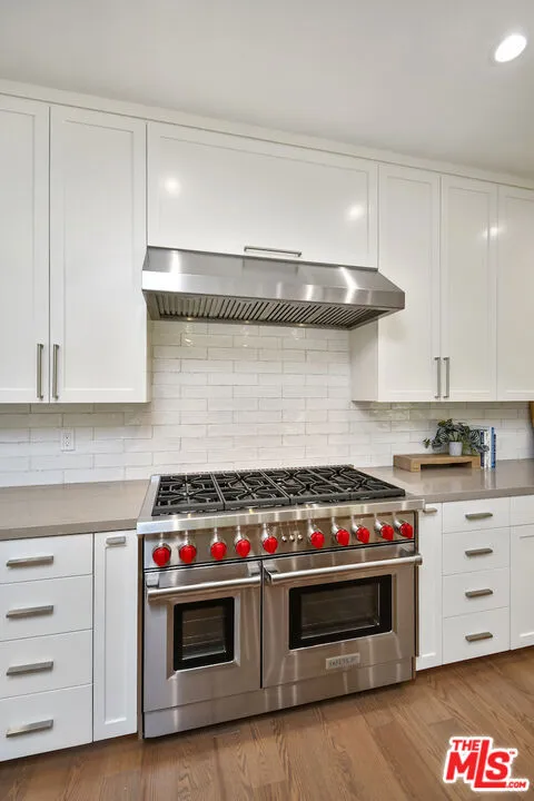 29677 Mulholland Highway Agoura Hills, CA 91301