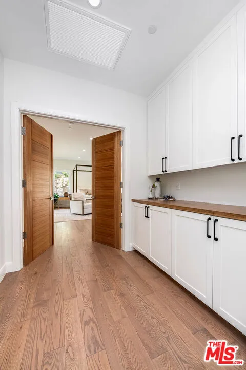 29677 Mulholland Highway Agoura Hills, CA 91301