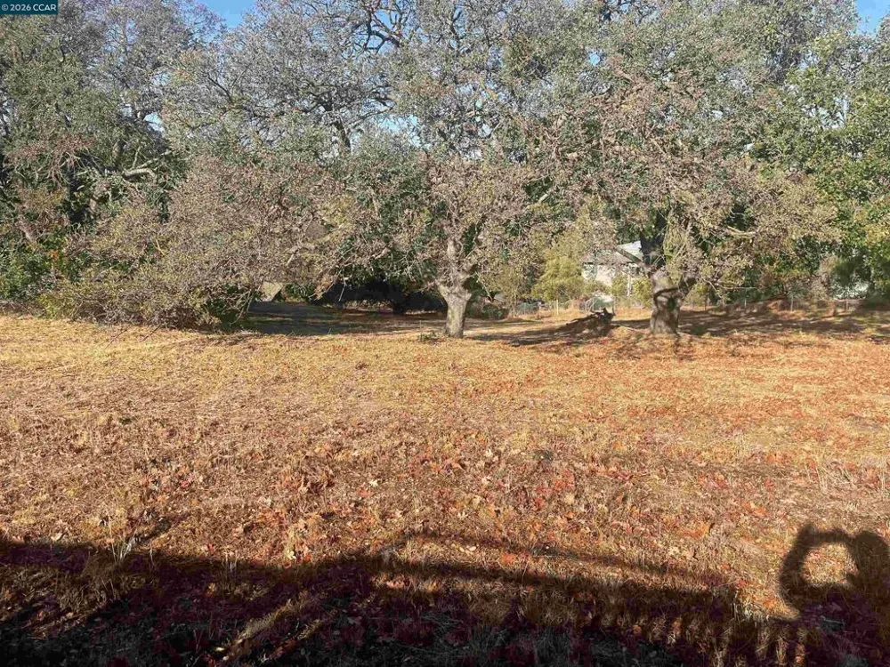 35 Hilltop Rd Martinez, CA 94553