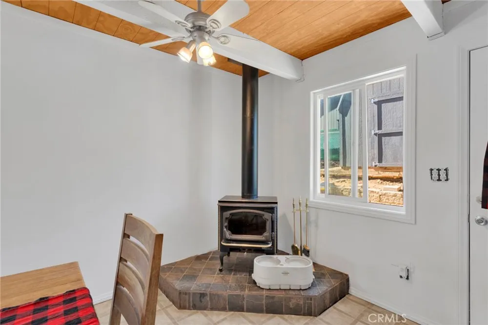 150 Los Angeles Sugarloaf, CA 92386