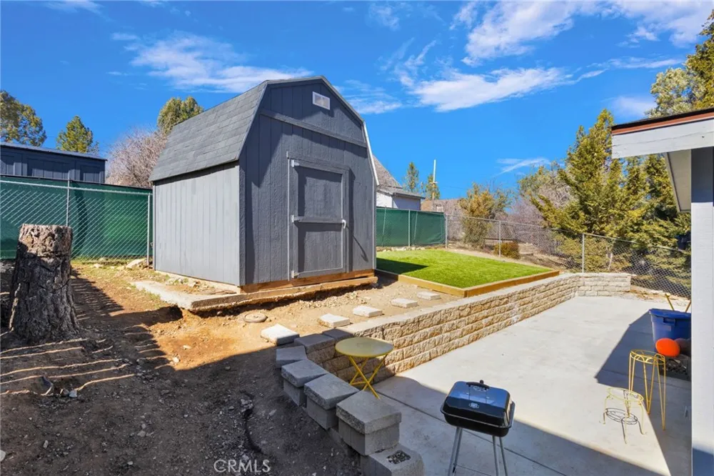 150 Los Angeles Sugarloaf, CA 92386