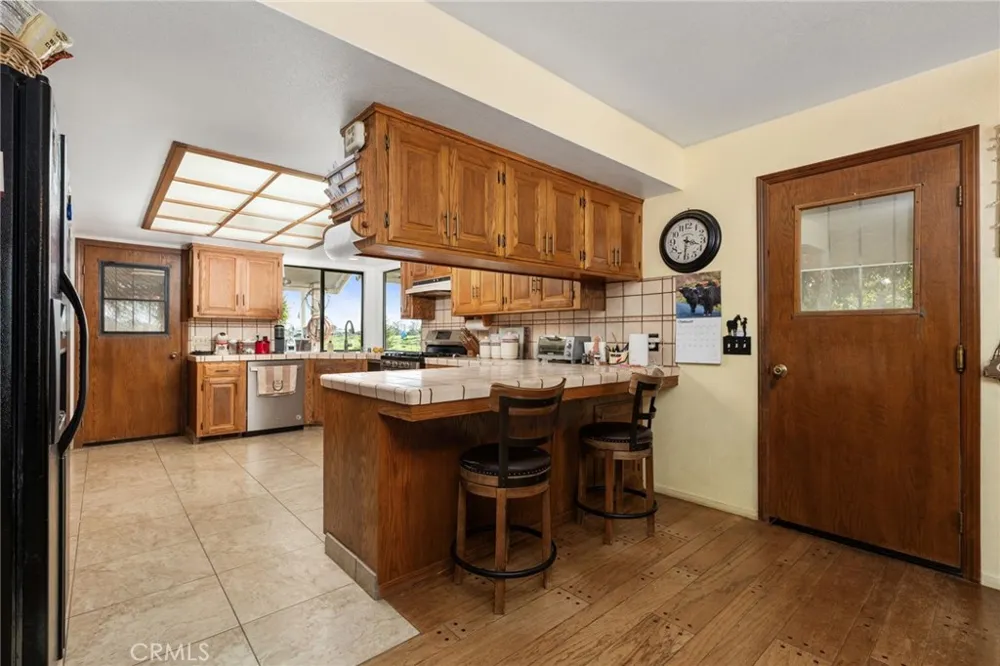 39500 Millwood #C Woodlake, CA 93286
