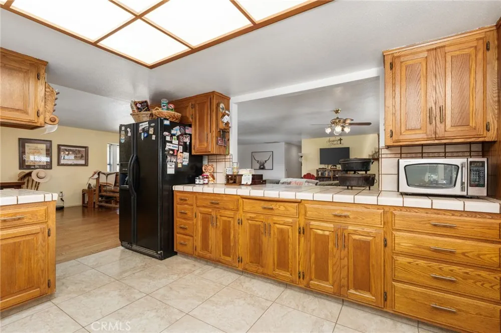 39500 Millwood #C Woodlake, CA 93286