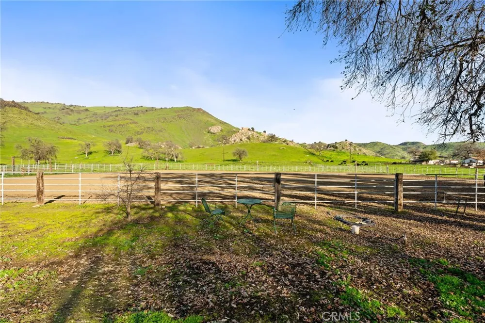39500 Millwood #C Woodlake, CA 93286