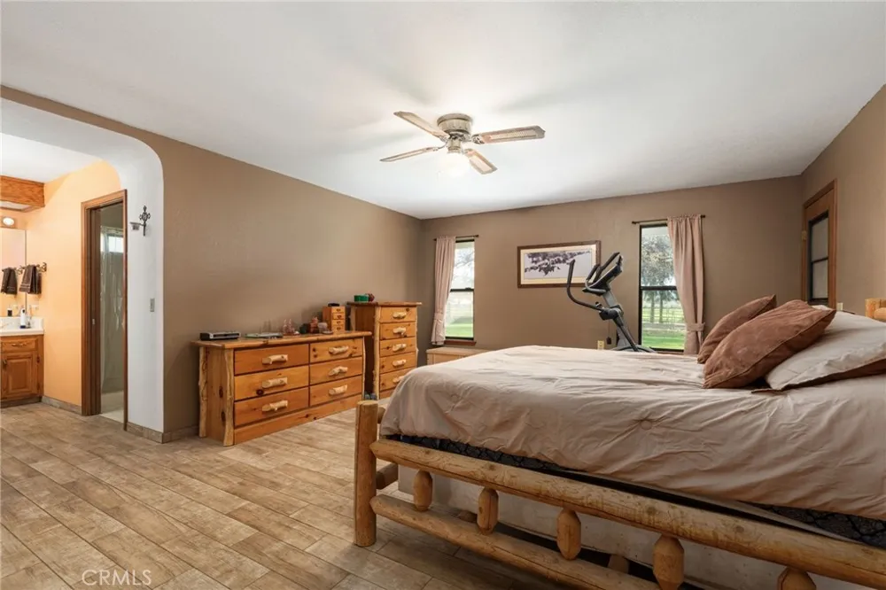 39500 Millwood #C Woodlake, CA 93286