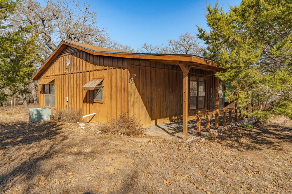 650 County Road 426 De Leon, TX 76444