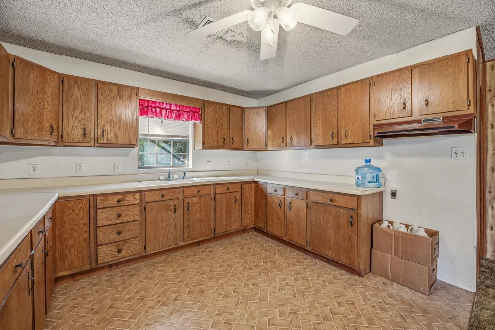 650 County Road 426 De Leon, TX 76444
