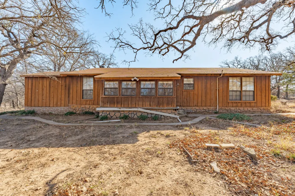 650 County Road 426 De Leon, TX 76444