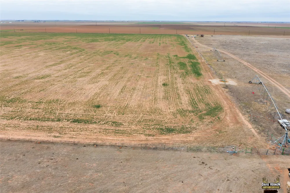 CR 4354 Munday, TX 76371